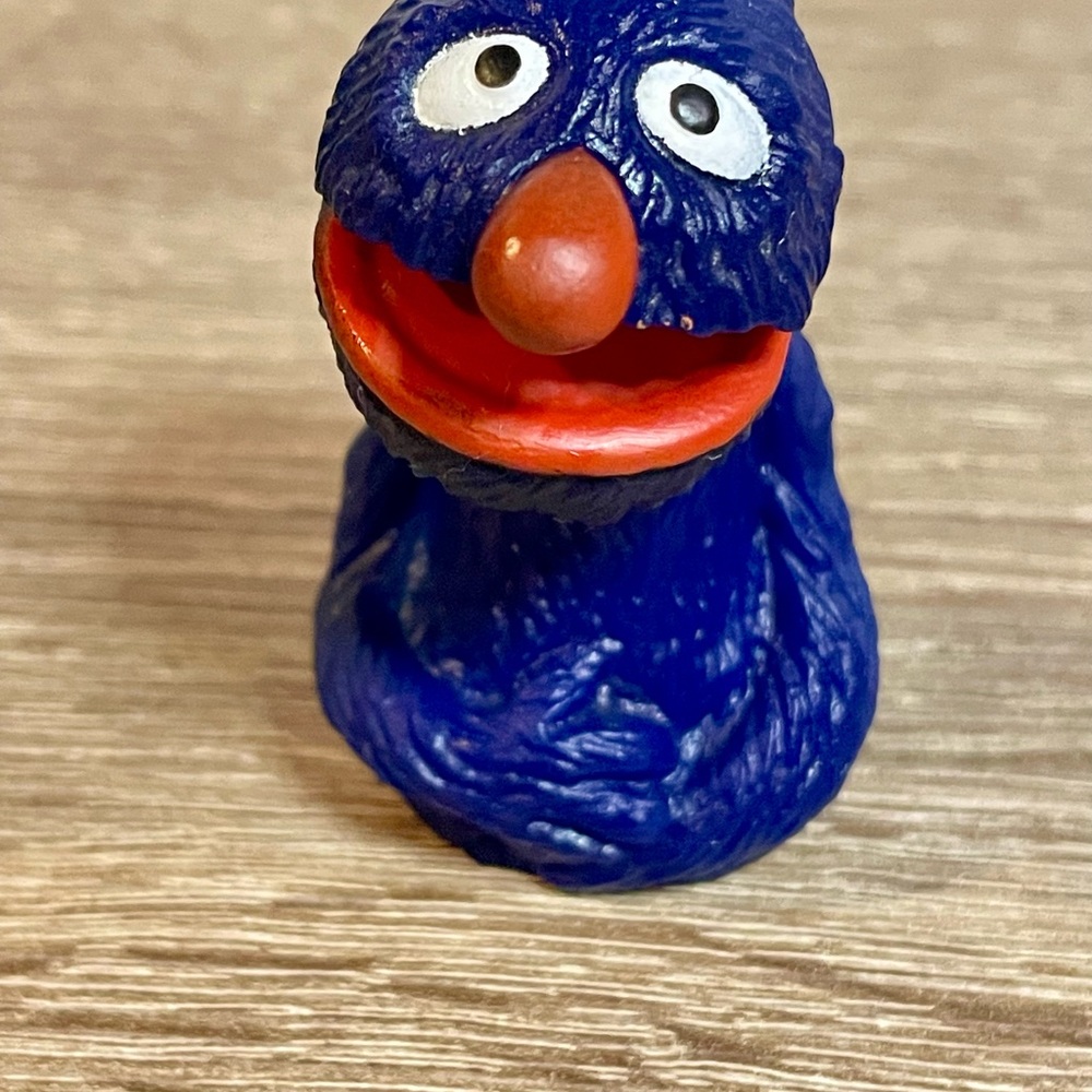 Vintage Sesame Street 2.5" GROVER Finger Puppet Muppets Inc…(#17